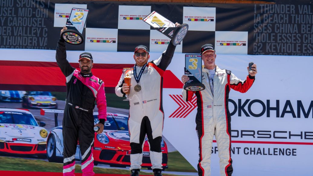 Podio carrera 7 del Porsche Sprint Challenge North America, Mid-Ohio: Efrín Castro, Sebastián Carazo y Mark Kvamme (i-d).