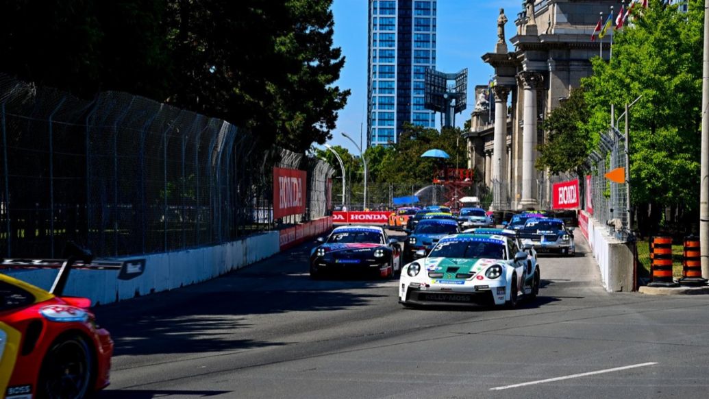Porsche 911 GT3 Cup, Porsche Carrera Cup North America,Toronto, 2022.