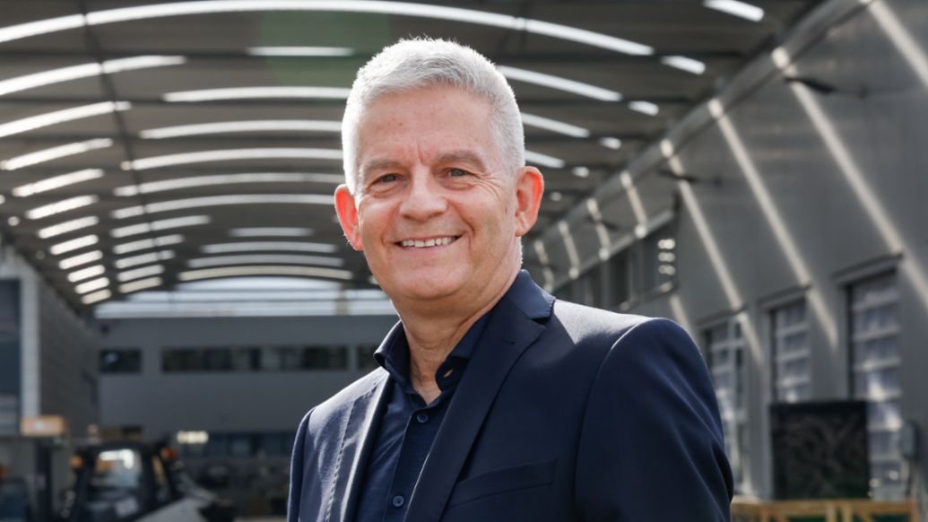 Uwe Brettel, responsable de Asuntos Especiales y Desarrollo Comercial de Porsche Motorsport, 2023, Porsche AG