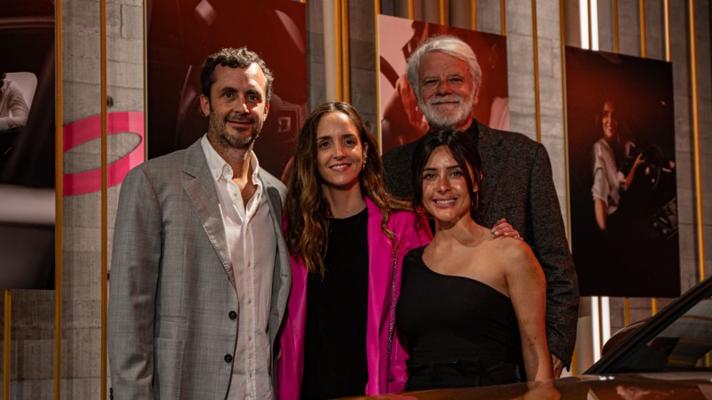 Personajes BOLD: Michel Jourdain, piloto de carreras, Daniela Ancira, cofundadora y CEO de La Cana, Cristina Verástegui, ciclista de montaña y Patrick Silve, curador de arte, The Bold Gallery by Panamera, Porsche Now CDMX, Porsche de México.
