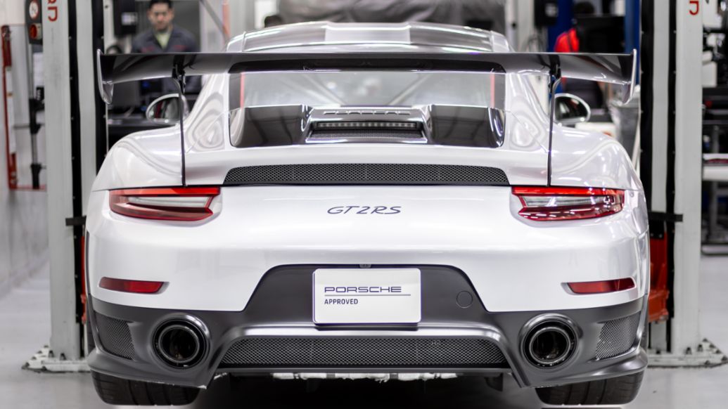 911 GT2 RS