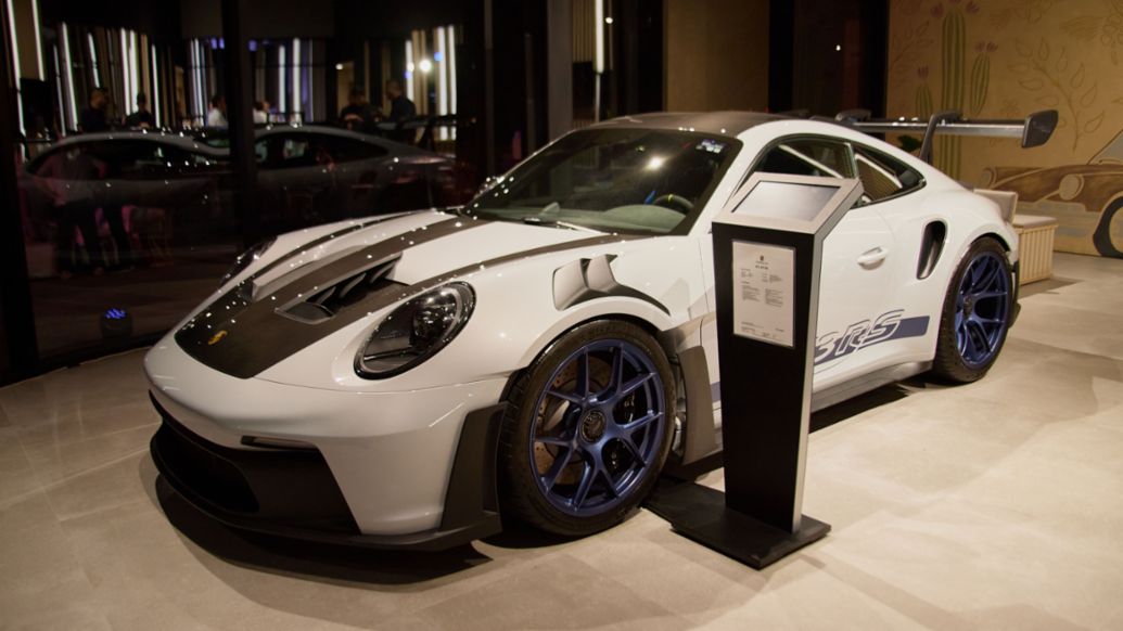 Porsche 911 GT3 RS, Inauguración Porsche NOW en Los Cabos, San José del Cabo, Baja California Sur, Porsche de México, 2025.