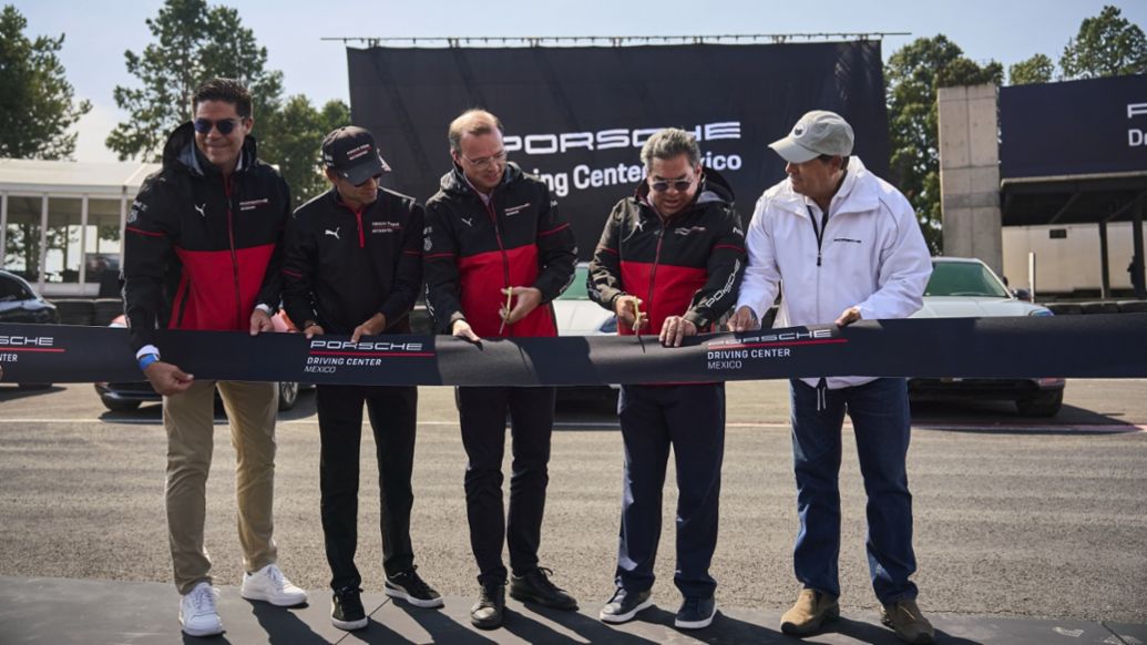 Camilo San Martín, Director General Porsche de México, Felipe Nasr, Piloto oficial de Porsche, Tobias Eninger, Presidente y Director General, Porsche América Latina, Luis Hoyo García, Director Mexico Drive Resort, Fabian Uribe, Concesionario Porsche en la Ciudad de México, Inauguración del Porsche Driving Center México, 2025