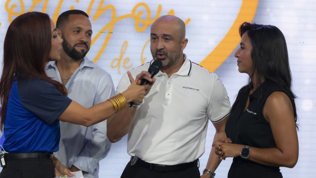 Porsche Center Puerto Rico recibe el ‟Premio Corazón de Oro” por la Asociación de Distrofia Muscular (MDA) de Puerto Rico