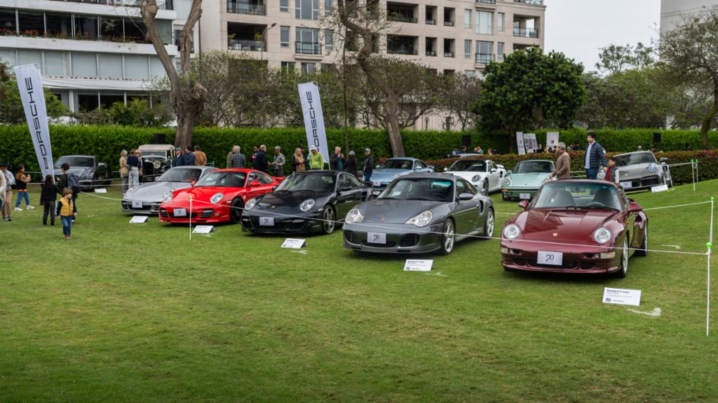 Línea del tiempo del Porsche 911 Turbo, presente en la Exhibición de Autos Clásicos y Deportivos, que se llevó a cabo en el Lima Golf Club, Lima, Perú, Porsche AG.