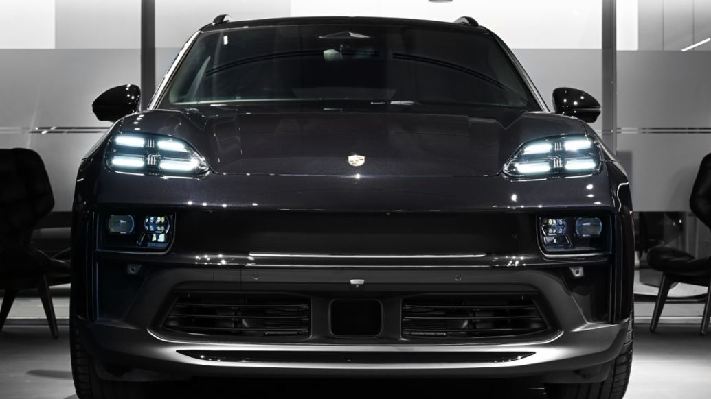 Porsche Macan GTS, Porsche Center Santiago, Chile, 2026