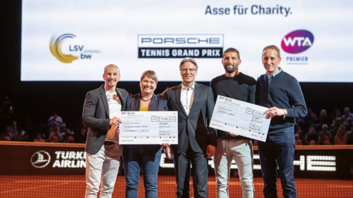 Andreas Haffner, Personanvorstand, M, Asse für Charity, 2020, Porsche AG