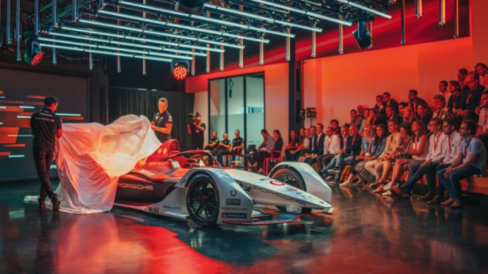 Präsentation 99X Electric, 2020, Porsche AG