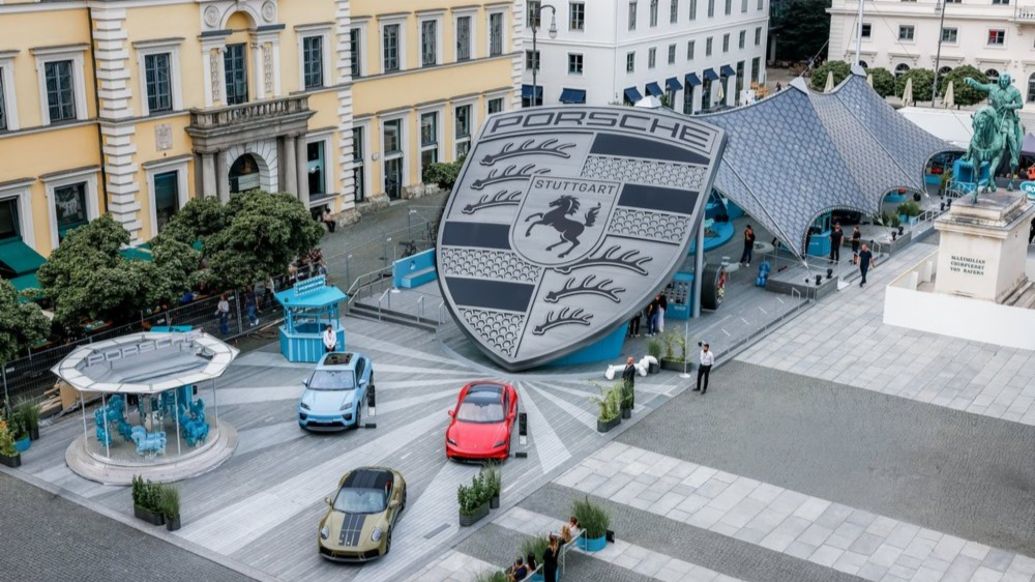 Open Space all&#039;IAA MOBILITY di Monaco: forte presenza del Marchio sotto lo stemma Porsche