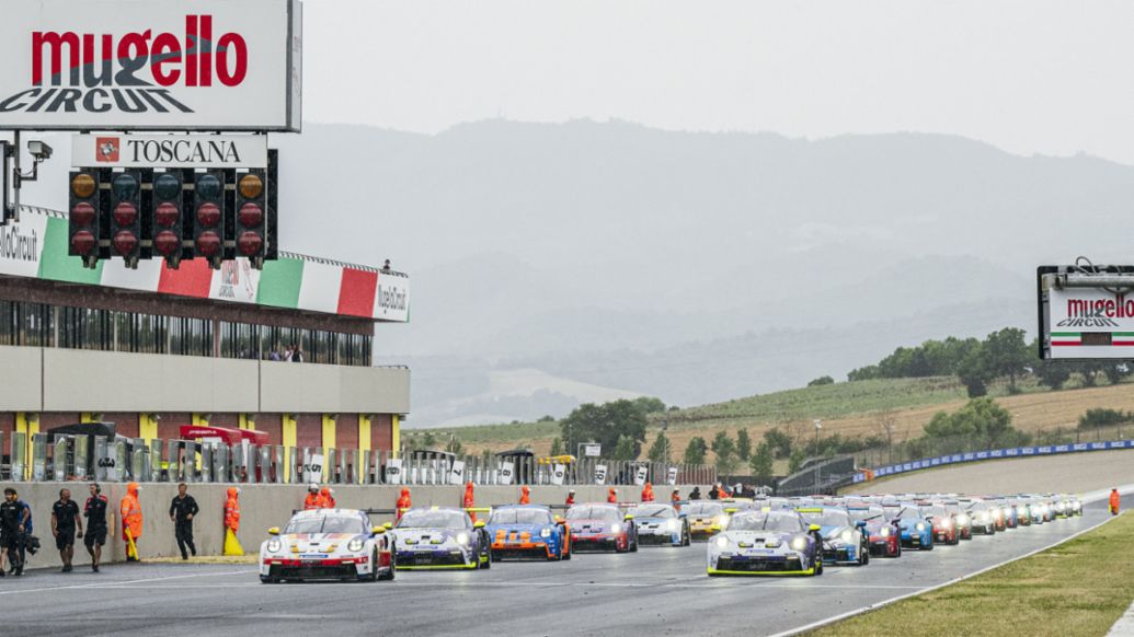 2025_PCCI_Mugello_race2_Lo schieramento di partenza della gara bagnata