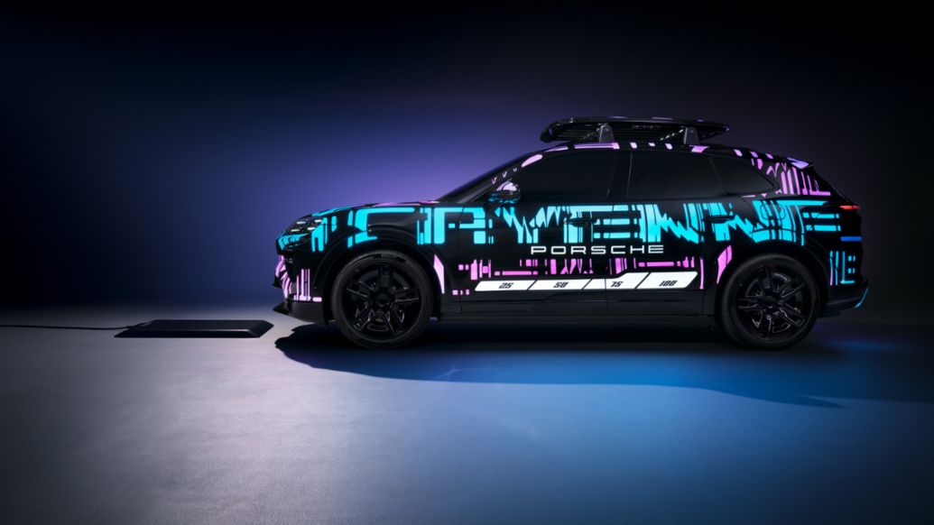 Porsche Wireless Charging Cayenne Electric