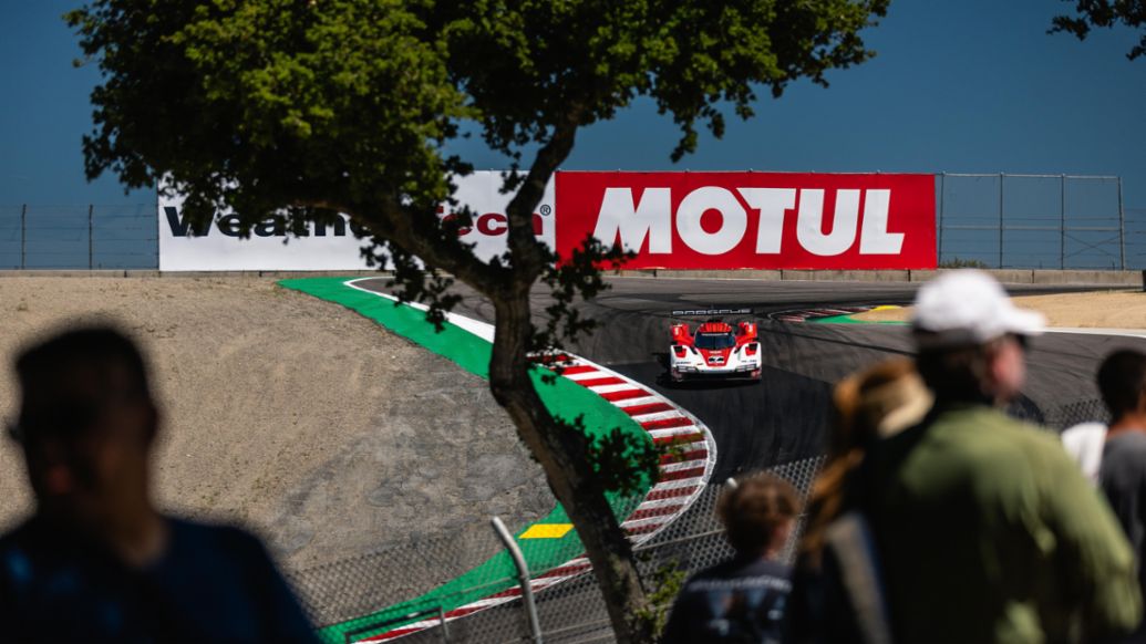 Porsche 963, Porsche Penske Motorsport (#7), Felipe Nasr (BRA), Nick Tandy (GBR), IMSA, Laguna Seca, USA, 2025, Porsche AG