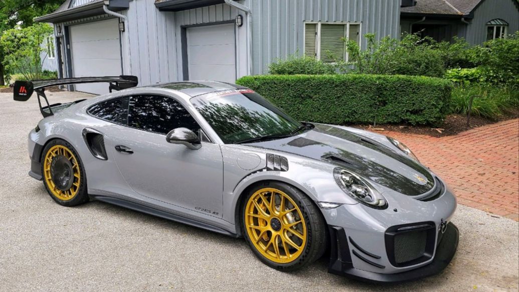 911 GT2 RS MR