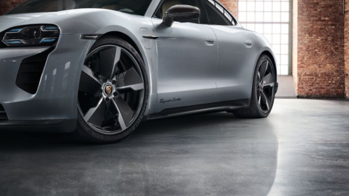 Porsche Exclusive Manufaktur Taycan Turbo - 21-Inch Taycan Exclusive Design Wheels with Aeroblades Carbon, 2020, PCNA