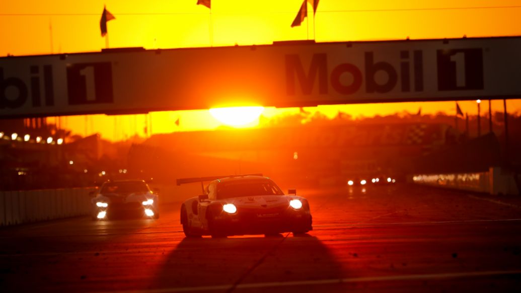 Porsche 911 RSR (912), Porsche GT Team: Earl Bamber, Laurens Vanthoor, Gianmaria Bruni, Sebring, 2018, PCNA
