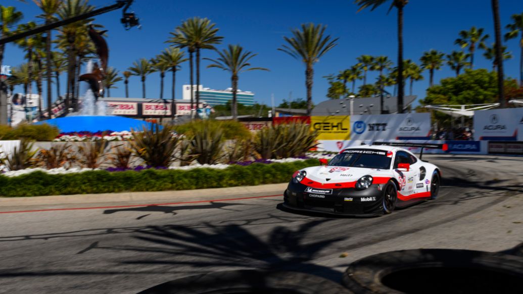 Porsche 911 RSR (912), Porsche GT Team: Earl Bamber, Laurens Vanthoor, Long Beach, 2019, PCNA