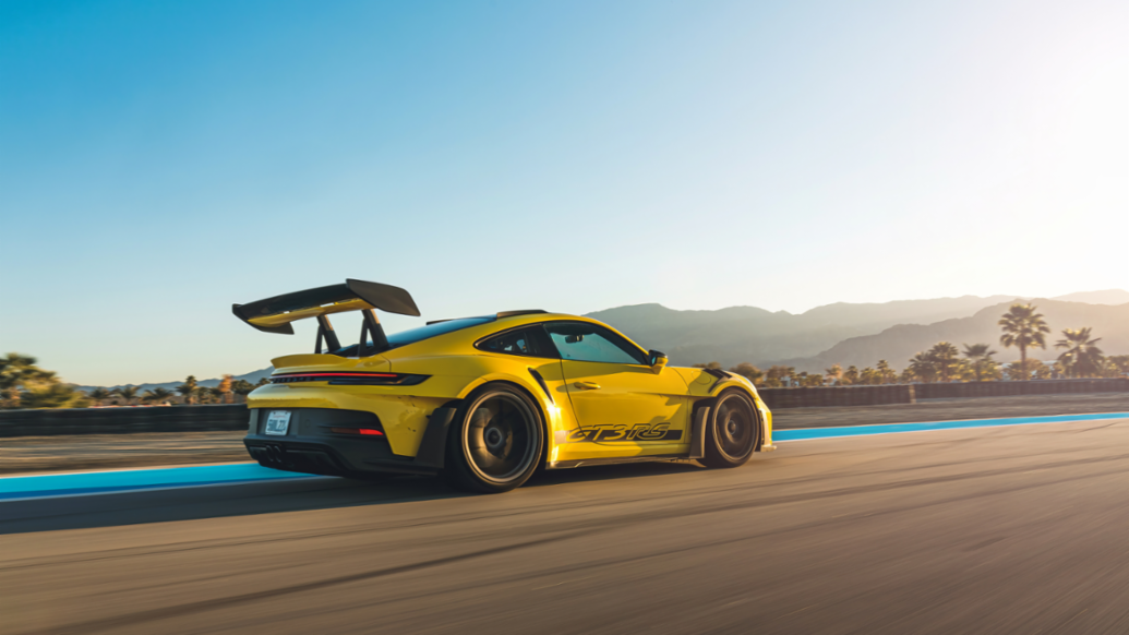 Porsche reports Q3 2022 U.S. retail sales - Porsche Newsroom USA