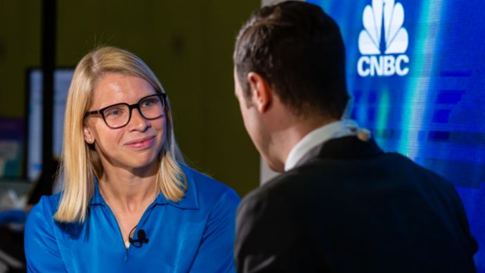 Anja Hendel, Director at Porsche Digital Lab (left), Innovfest Unbound, Singapore, 2019, Porsche AG