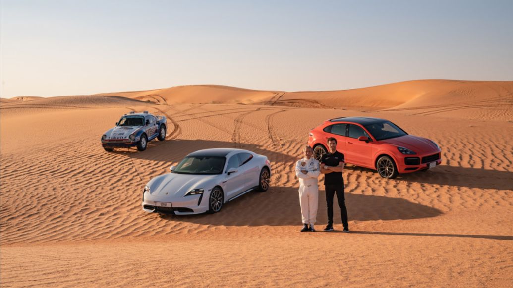 Jacky Ickx, Mark Webber (i-d), desierto saudí, 2019, Porsche AG
