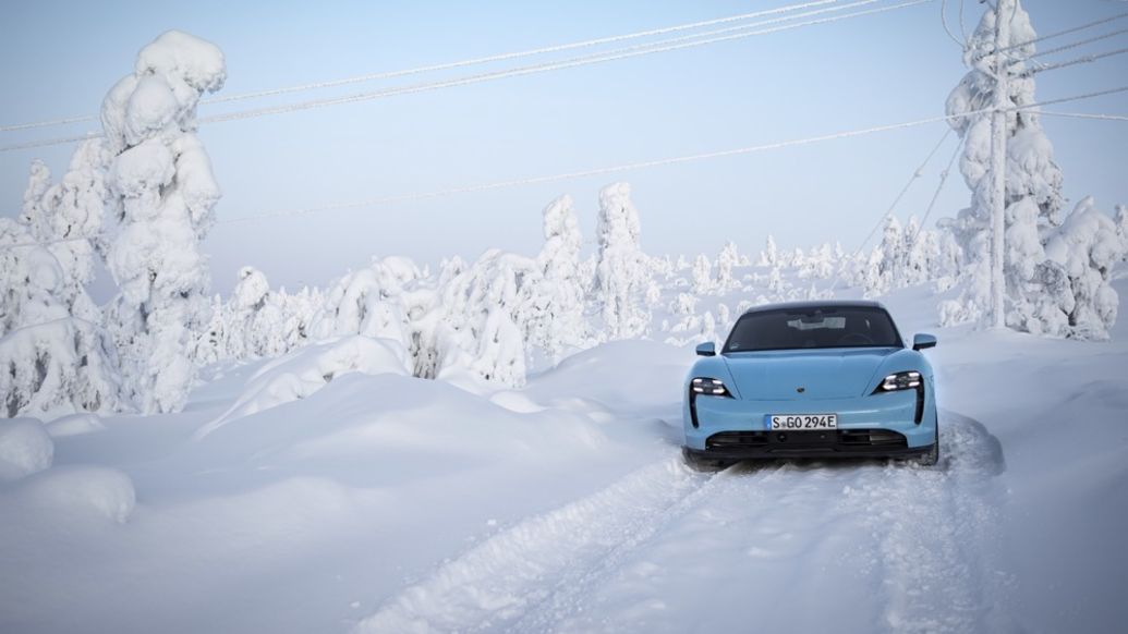 Taycan 4S, Porsche Experience, Леви, Финляндия, 2019, Porsche AG