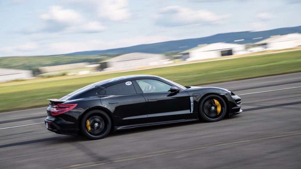 Taycan, 2019, Porsche AG