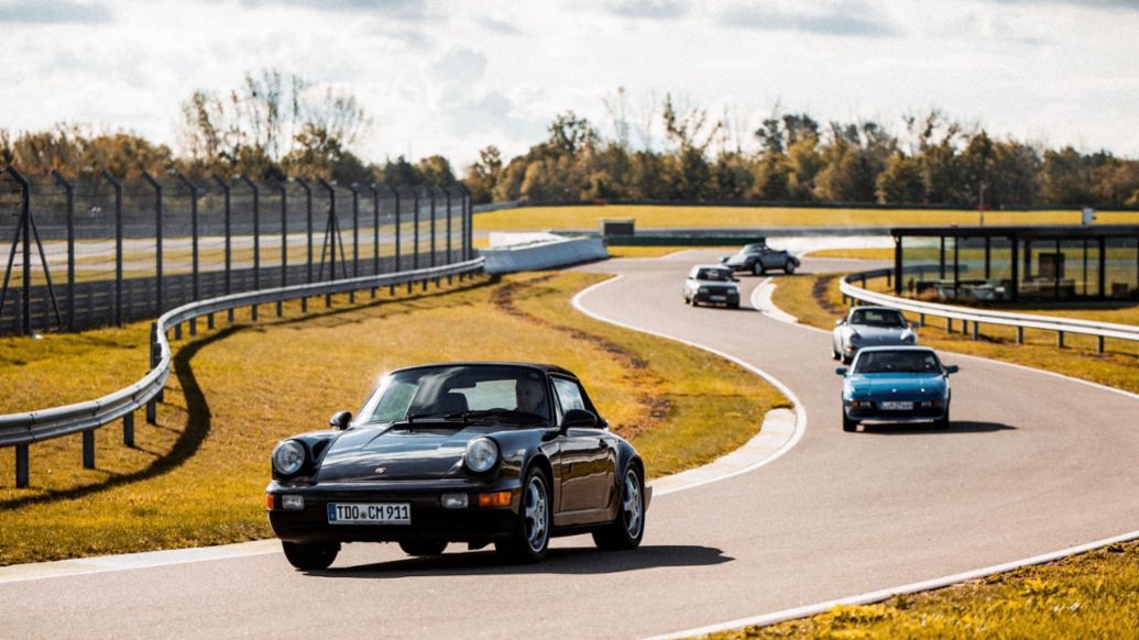 911, "Classic Cars and Coffee", Porsche Leipzig, 2020, Porsche AG