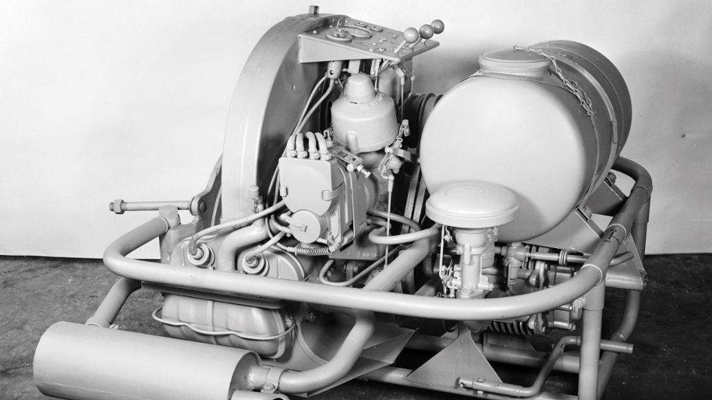Compressor behind engine, Type 170, Porsche Museum