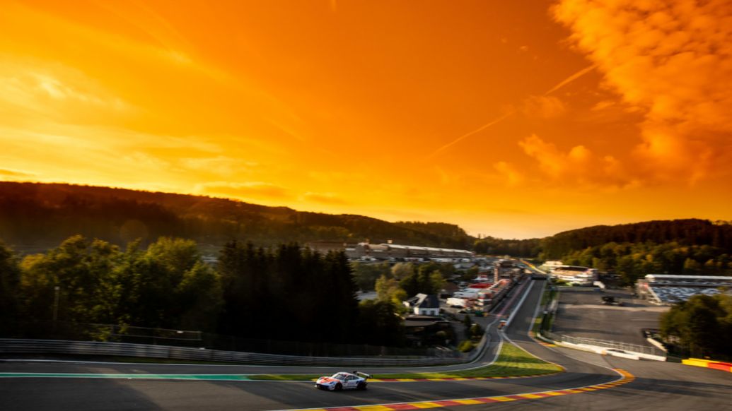911 GT3 R, Eau Rouge, 24 Hours of Spa-Francorchamps, Belgium, 2020, Porsche AG