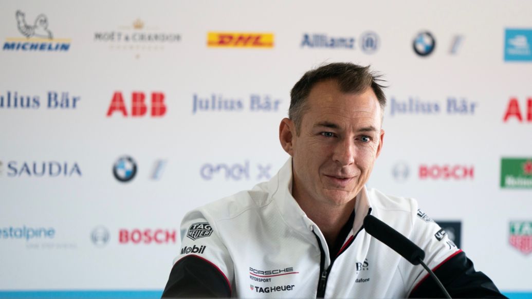 Amiel Lindesay, Head of Operations Formula E, 2020, Porsche AG