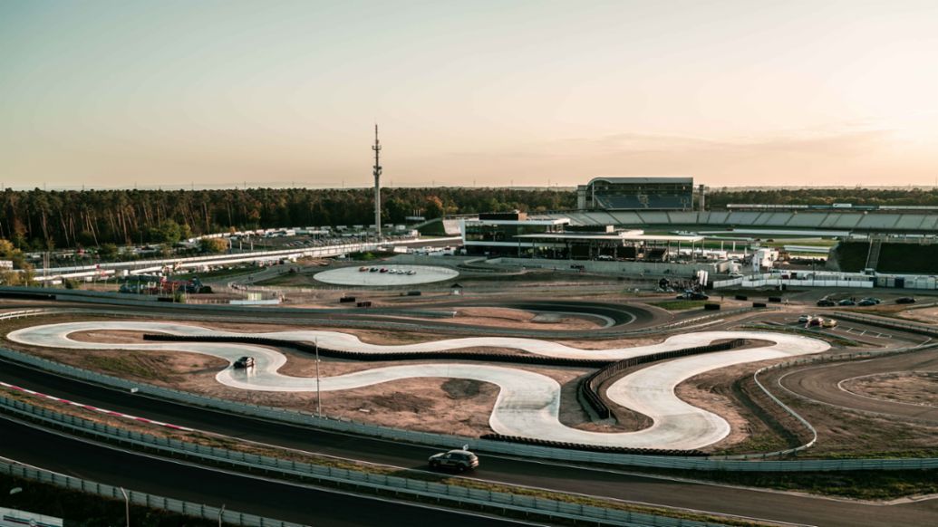 Porsche Experience Center, Hockenheimring, 2020, Porsche AG