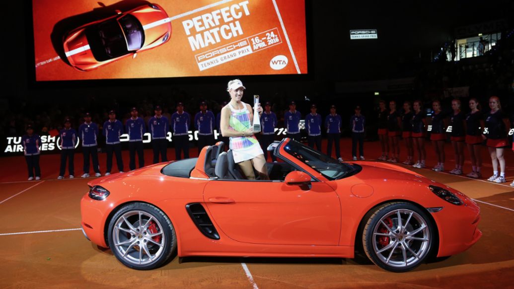 Angelique Kerber, 718 Boxster S, Porsche Tennis Grand Prix, Porsche Arena, Stuttgart, 2016, Porsche AG