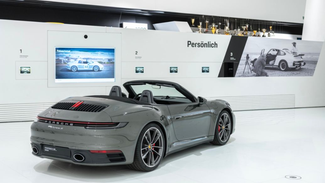 911 Carrera S, Museo Porsche, 2021, Porsche AG