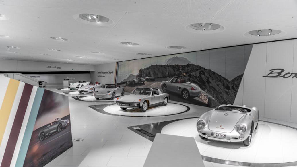 Boxster Bergspyder, 986 cortado transversalmente, 984, 914/4, 550 Spyder, exposición especial '25 años del Boxster', Museo Porsche, 2021, Porsche AG