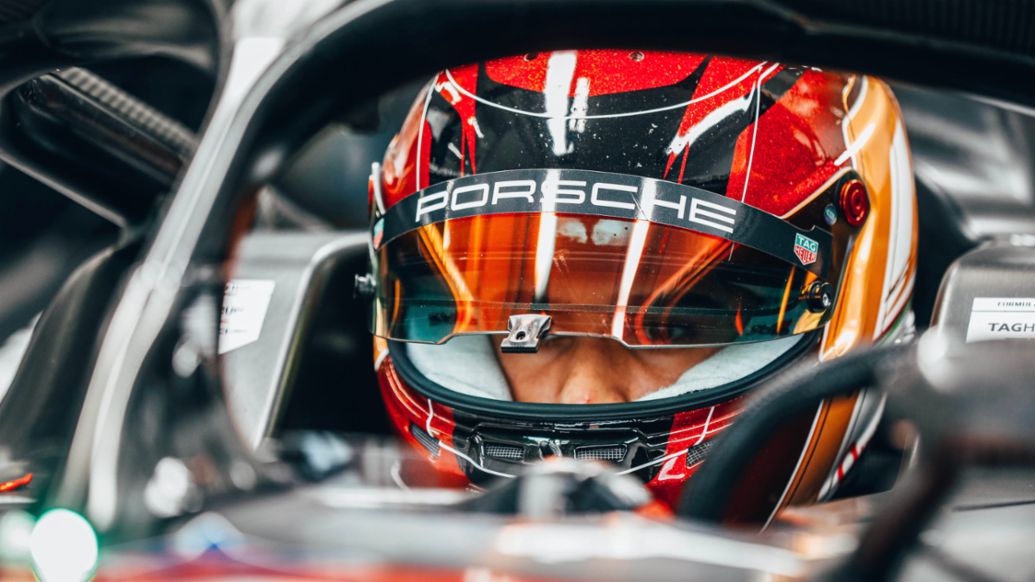 Pascal Wehrlein, 99X Electric, 2021, Porsche AG