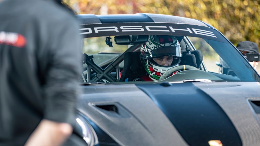 Lars Kern, 911 GT2 RS, Nürburgring Nordschleife, 2021, Porsche AG