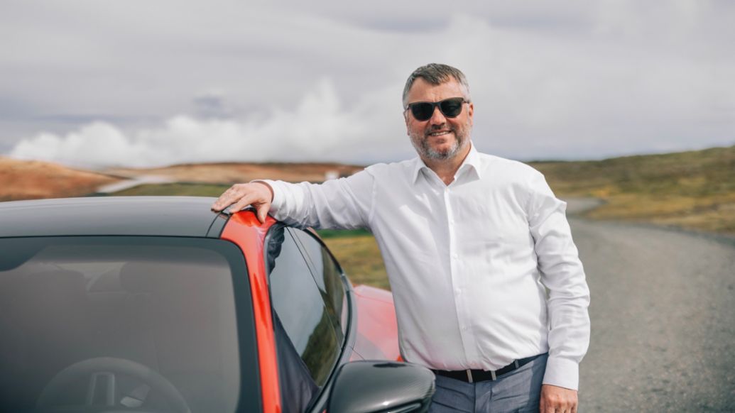 Bjarni Elvar Pétursson, Taycan Turbo S, Iceland, 2021, Porsche AG