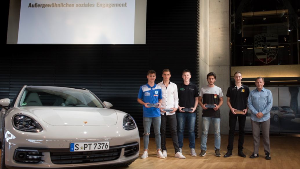 Sieger Turbo Award, aussergewöhnliches soziales Engagement, 2017, Porsche AG