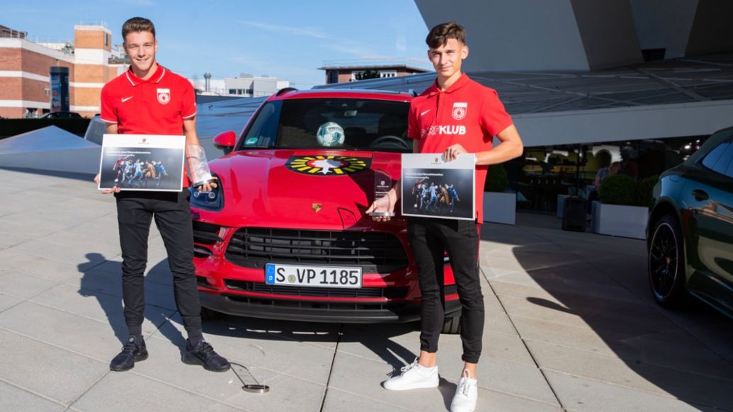 David Nreca-Bisinger, SG Sonnenhof Großaspach, Sieger Turbo Award, 2019, Porsche AG
