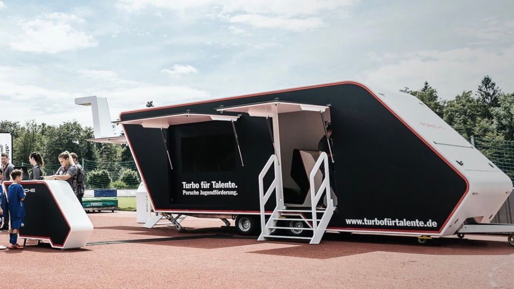 Coaching Mobil, 2021, Porsche AG