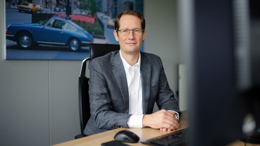 Dr. Marc Rieß, Managing Director and COO at Porsche Financial Services, 2022, Porsche Consulting