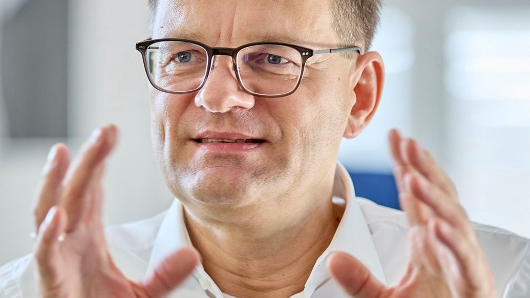 Dr. Stefan Traeger, CEO Jenoptik, 2022, Porsche Consulting