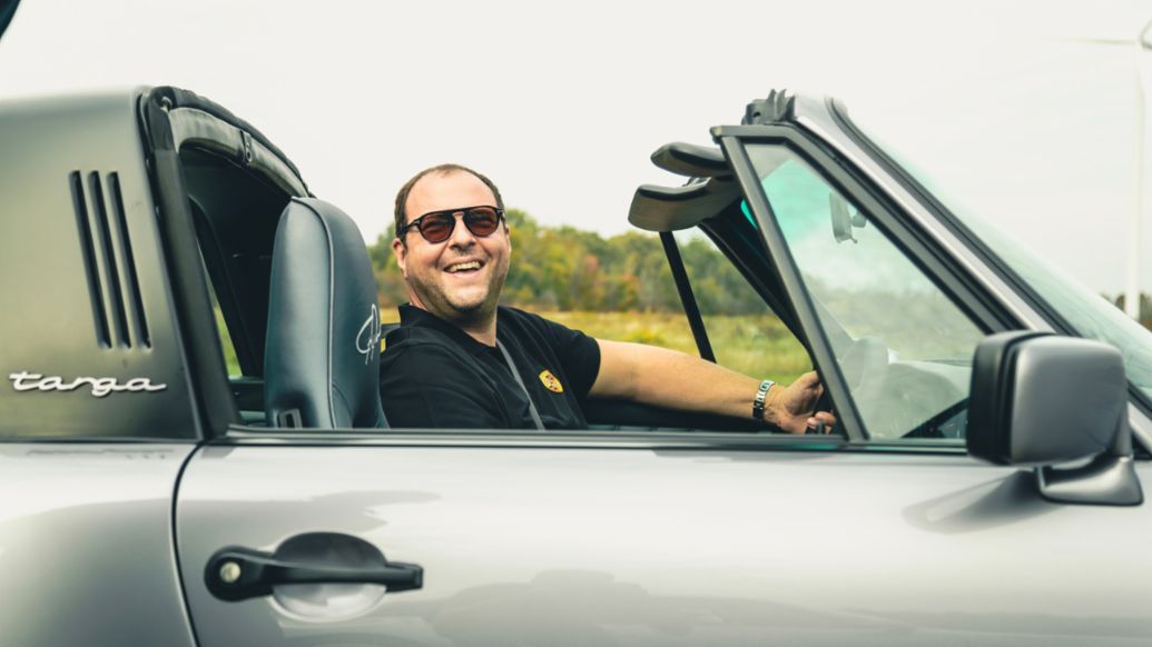 Marc Ouayoun, CEO Porsche Canada, 911 Targa, Porsche Classic Restoration Competition, Mississauga Ontario, 2022, Porsche AG