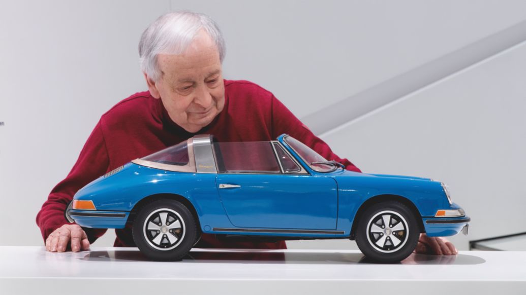 Elmar Rossmayer, maqueta del Targa a escala 1:5, 2022, Porsche AG