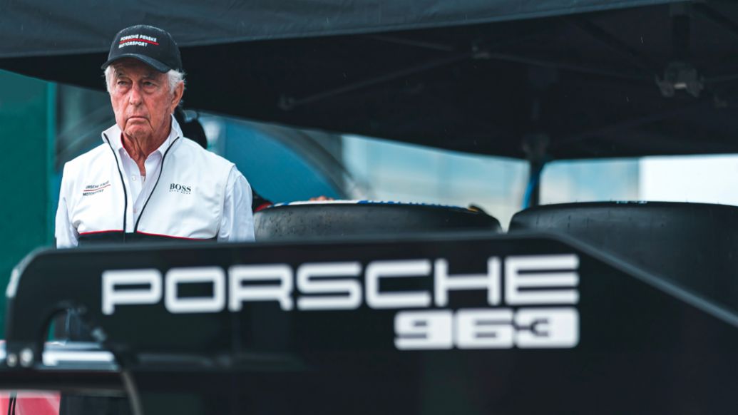 Roger Penske, fundador del equipo Penske, Porsche 963, Daytona International Speedway, 2022, Porsche AG