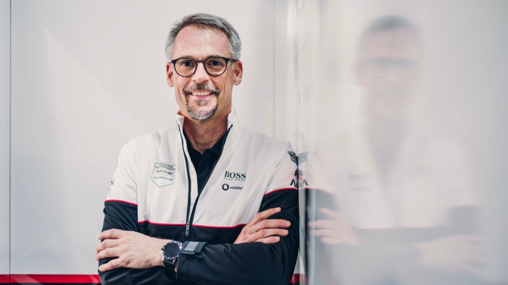 Thomas Laudenbach, vicepresidente de Porsche Motorsport, 2022, Porsche AG