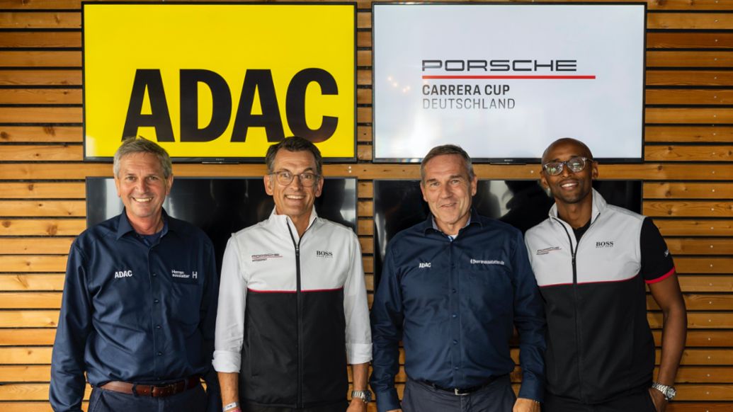 Gerd Ennser, ADAC Sport President, Alexander Pollich, CEO at Porsche Deutschland GmbH, Thomas Voss, ADAC Motorsport Director, Hurui Issak, Project Manager Porsche Carrera Cup Deutschland, l-r, Porsche Carrera Cup Deutschland, 2022, Porsche AG