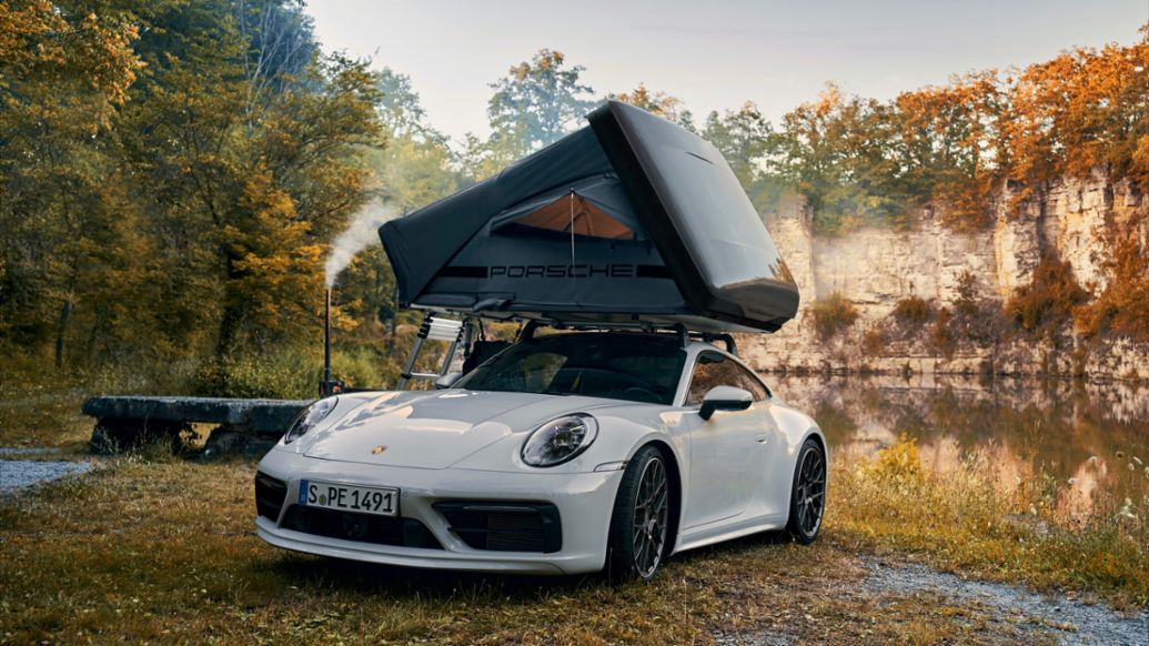 Roof tent by Porsche Tequipment, 911 Carrera, 2022, Porsche AG