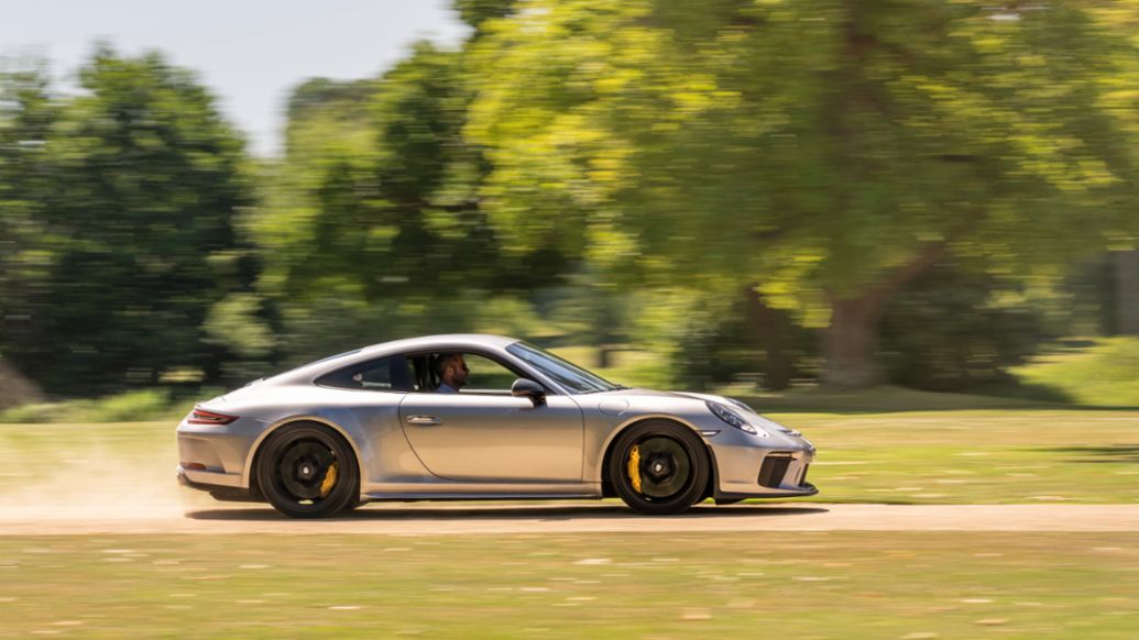 911 GT3 mit Touring-Paket (991.2), Wilton House, Großbritannien, 2022, Porsche AG