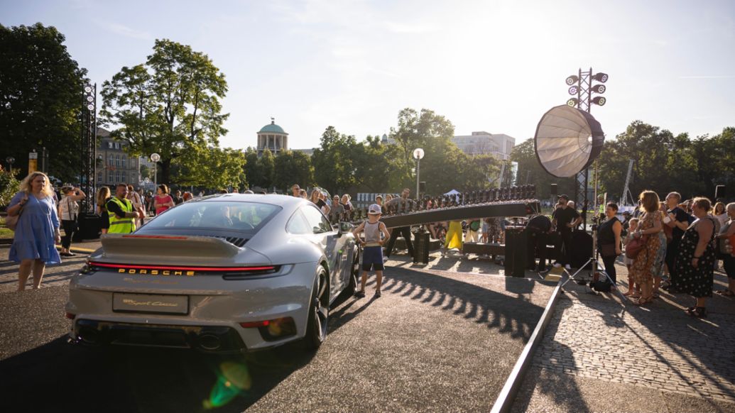 Porsche 911 Sport Classic, Ballett im Park, Stuttgart, 2022, Porsche AG