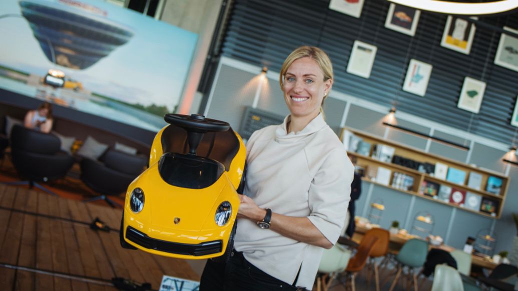 Angelique Kerber, embajadora de Porsche, planta de Porsche en Leipzig, 2022, Porsche AG